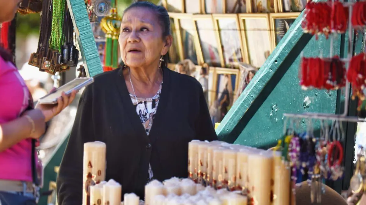 Vendedores-de-artículos-religioso-en-Durango