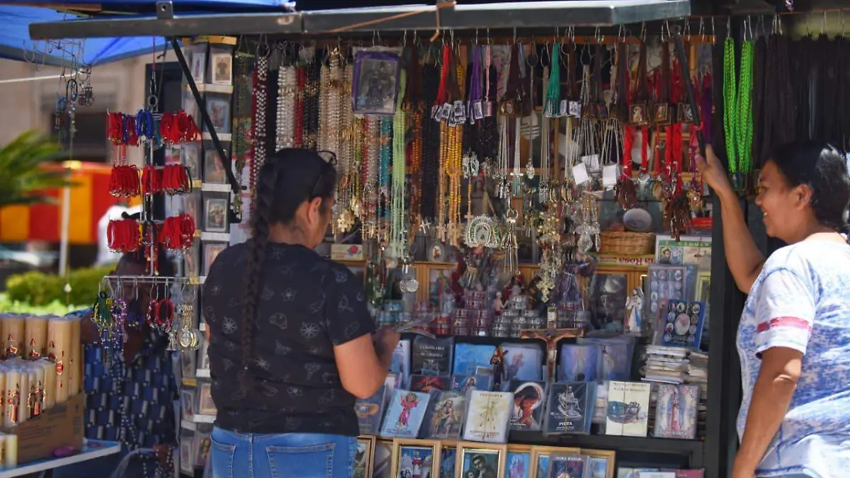 Comercio-religioso-en-Durango 