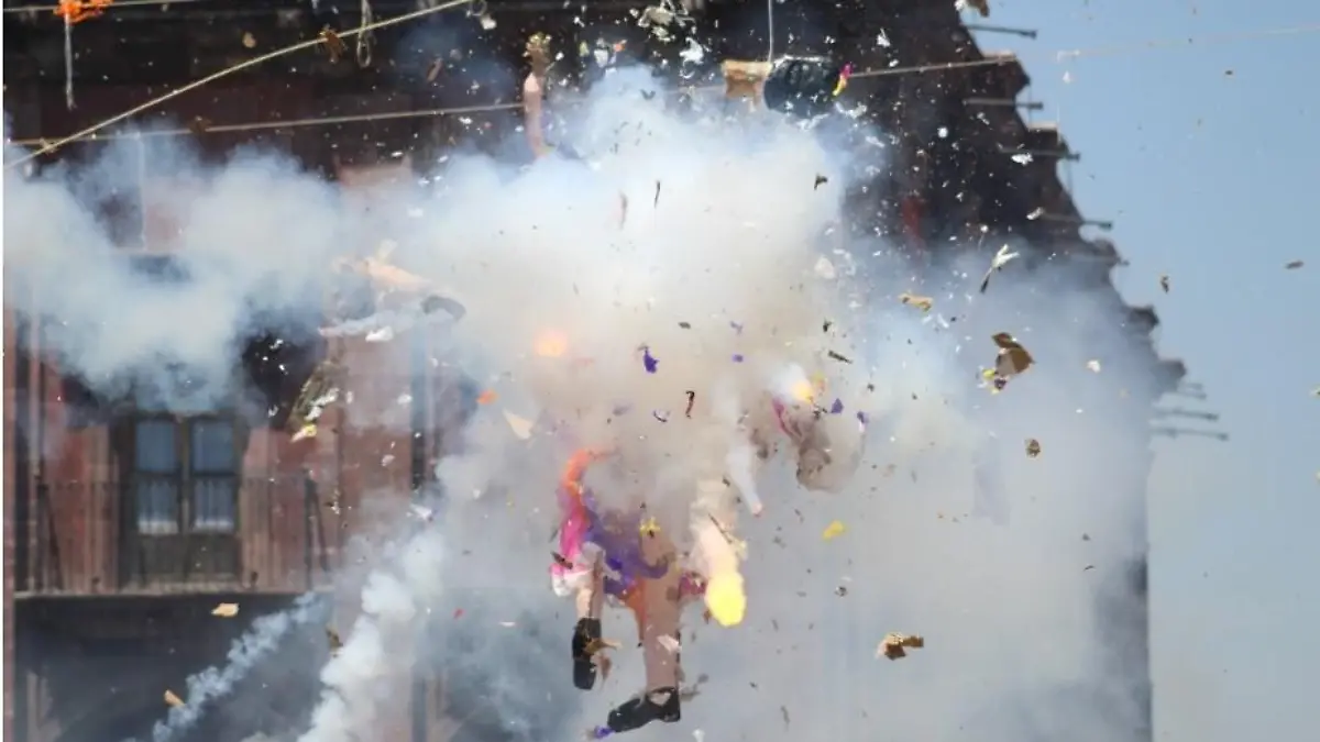 Quema-de-Judas-en-Semana-Santa