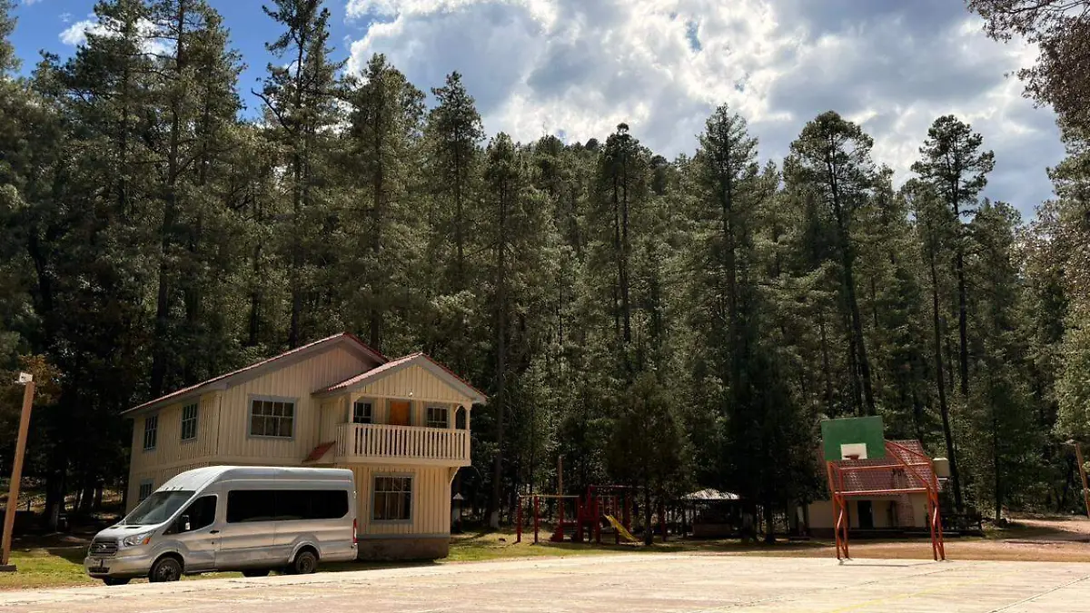 WhatsApp Image 2026-04-12 at 10.06.34 (4)