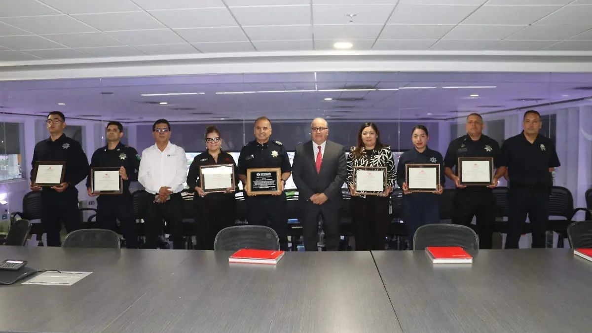 Reconocen grupos bancarios seguridad en Durango