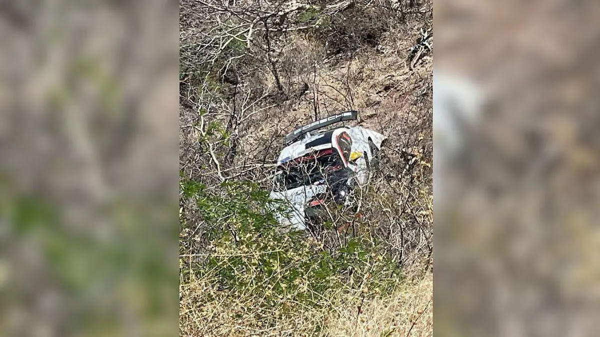 Medidas Portada CUE (9)