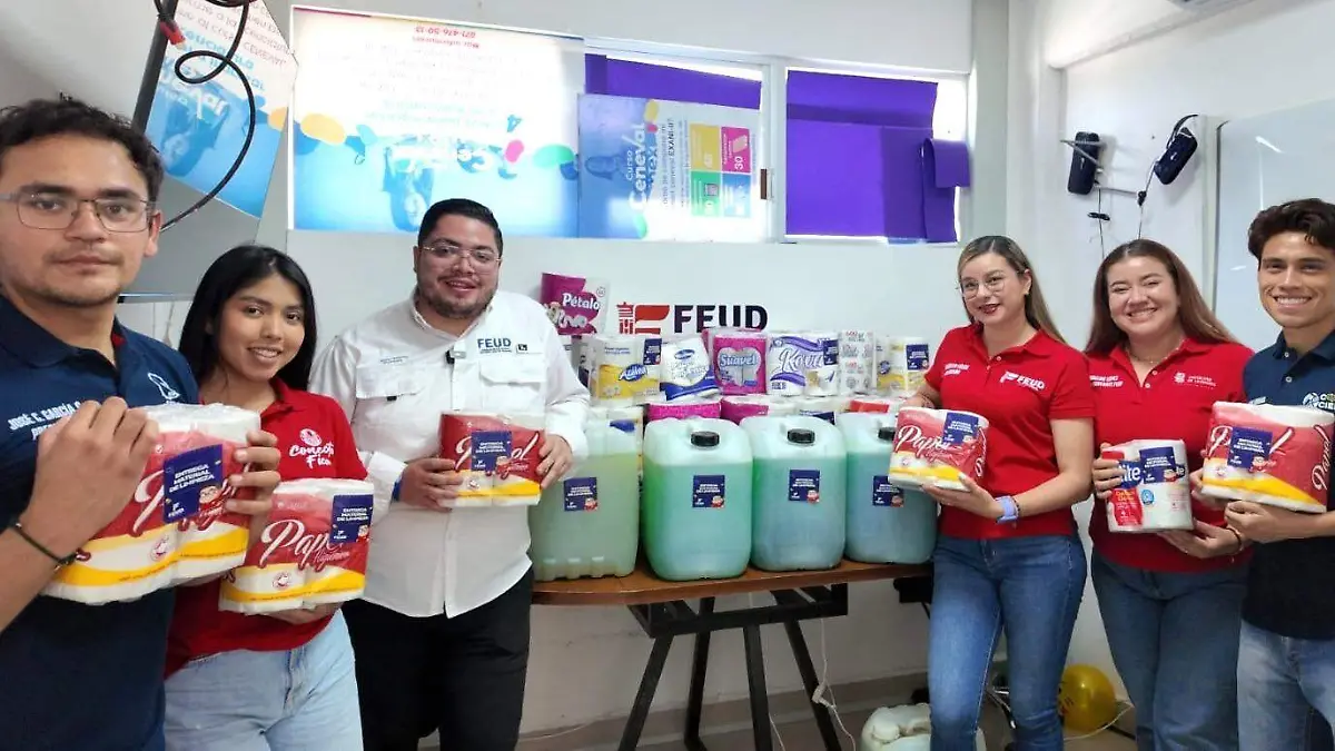 FEUD entrega material de limpieza e impulsa proyectos estudiantiles en Gómez Palacio