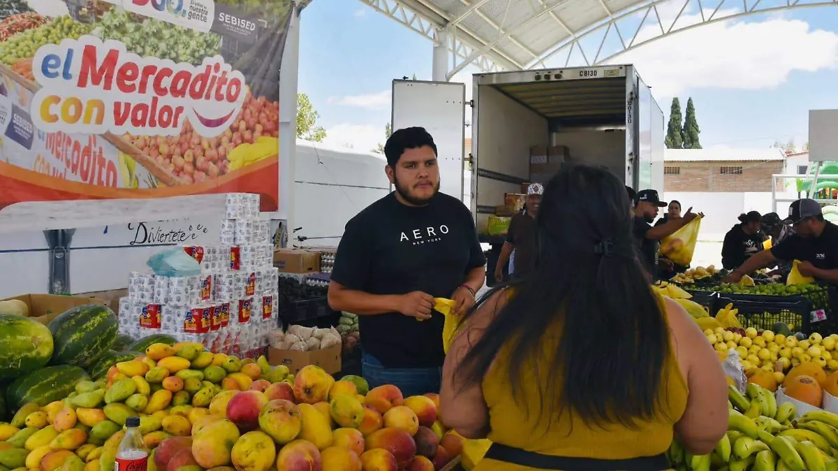MERCADITO CON VALOR EN NUEVO IDEAL...