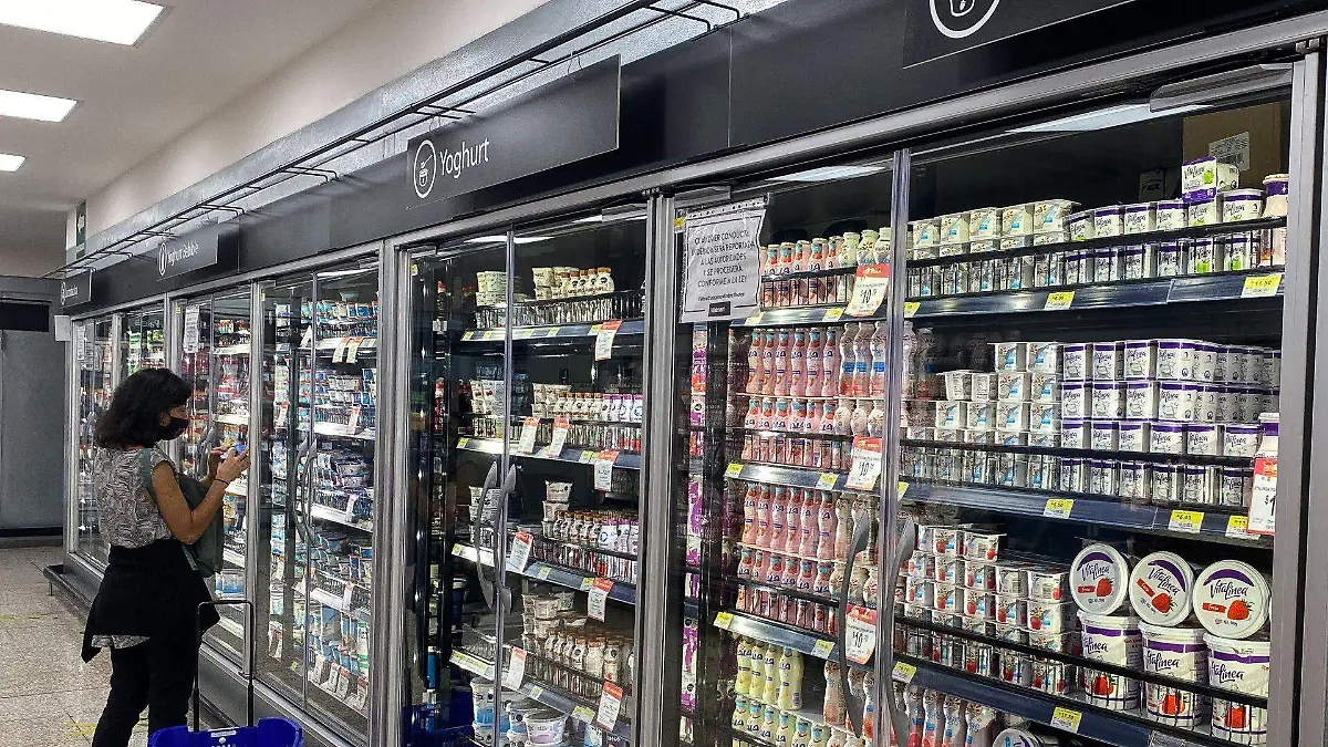 781520_Suspensión de venta de yogurt y queso_web (1)