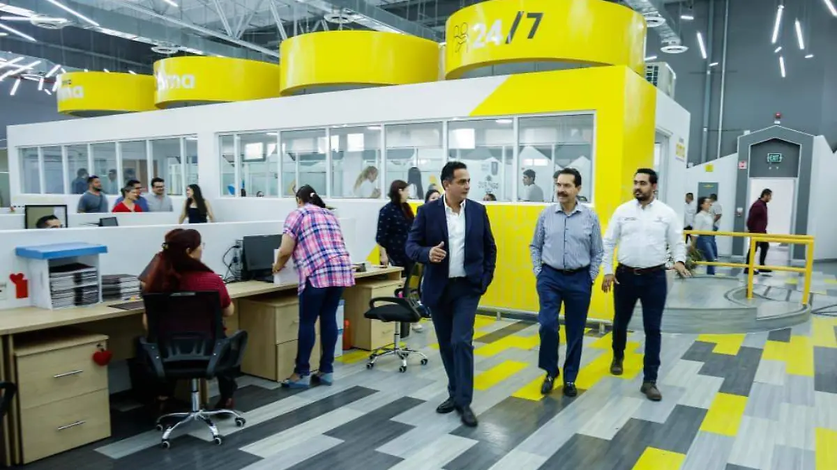 01 Una llamada puede cambiarlo todo Toño Ochoa refuerza la Línea AMA 24 7