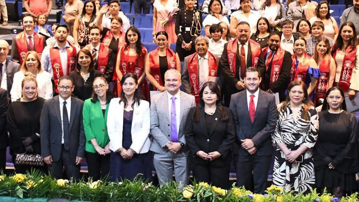 Graduación de 15 maestros en Derechos Humanos refrenda calidad del posgrado de la FADERyCIPOL