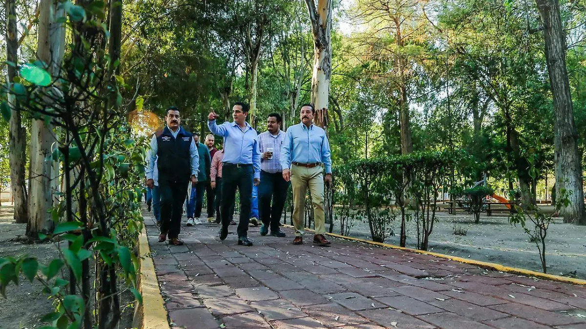 01 Vive la gran familia duranguense un Parque Guadiana lleno de vida que se renueva día a día (3)