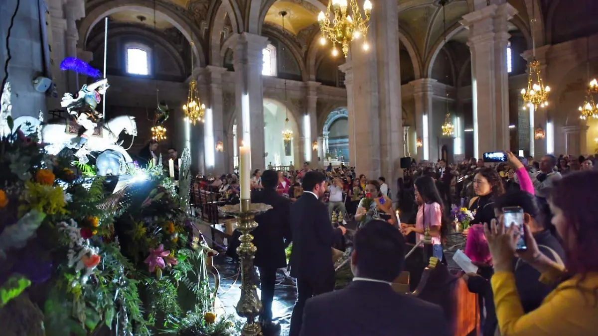 San Jorge bendito - devotos - iglesia - santo