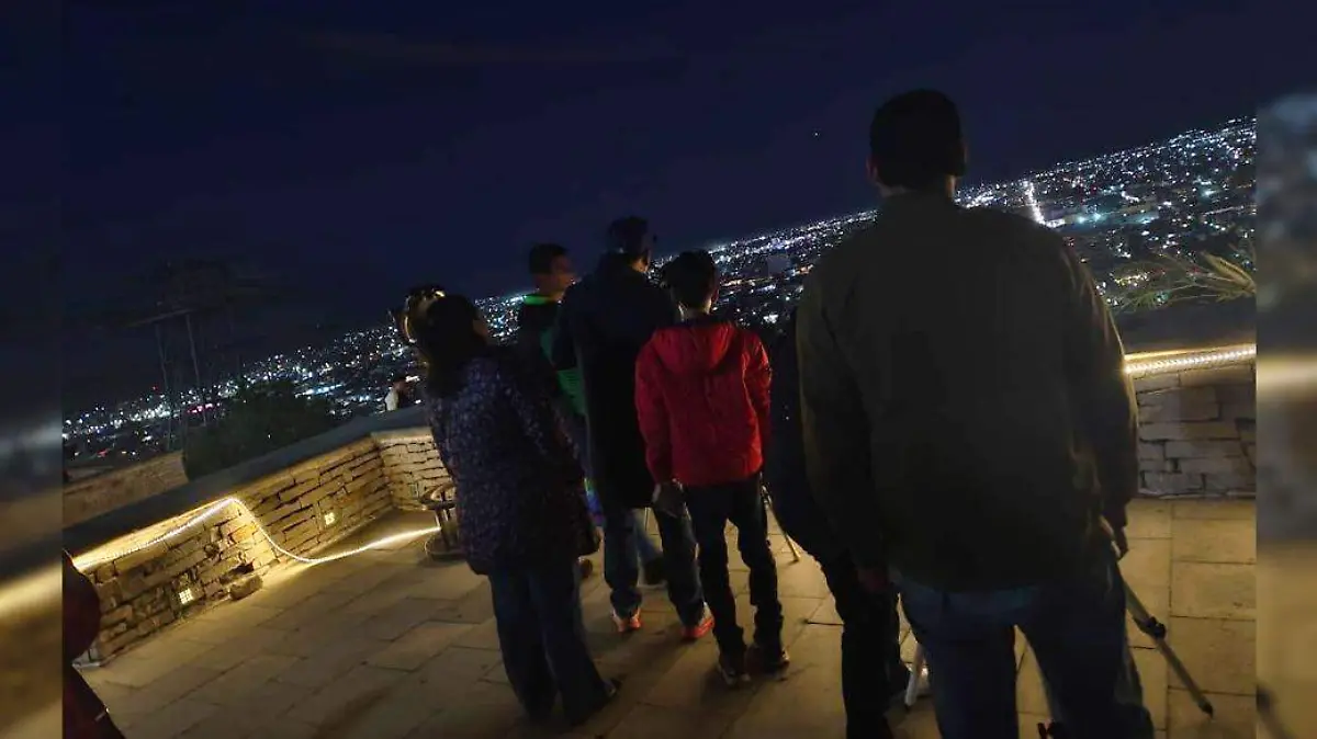 noche cazadores de estrellas