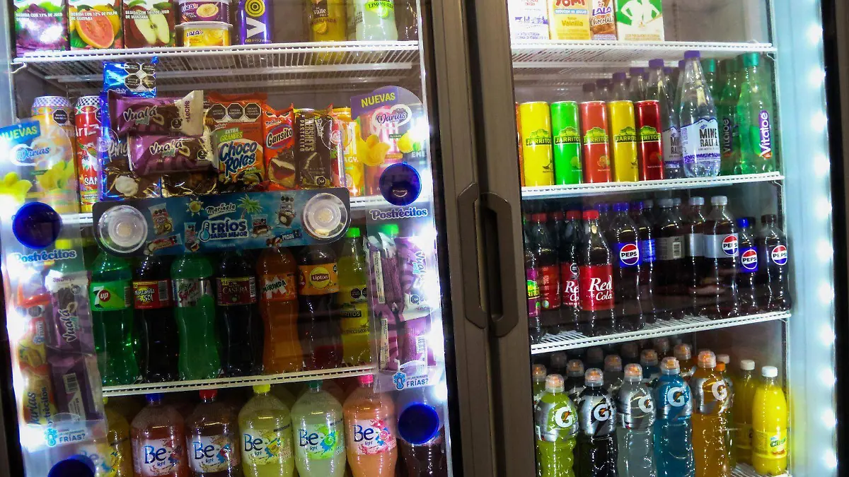 Refrigerador - bebidas - jugos - refrescos