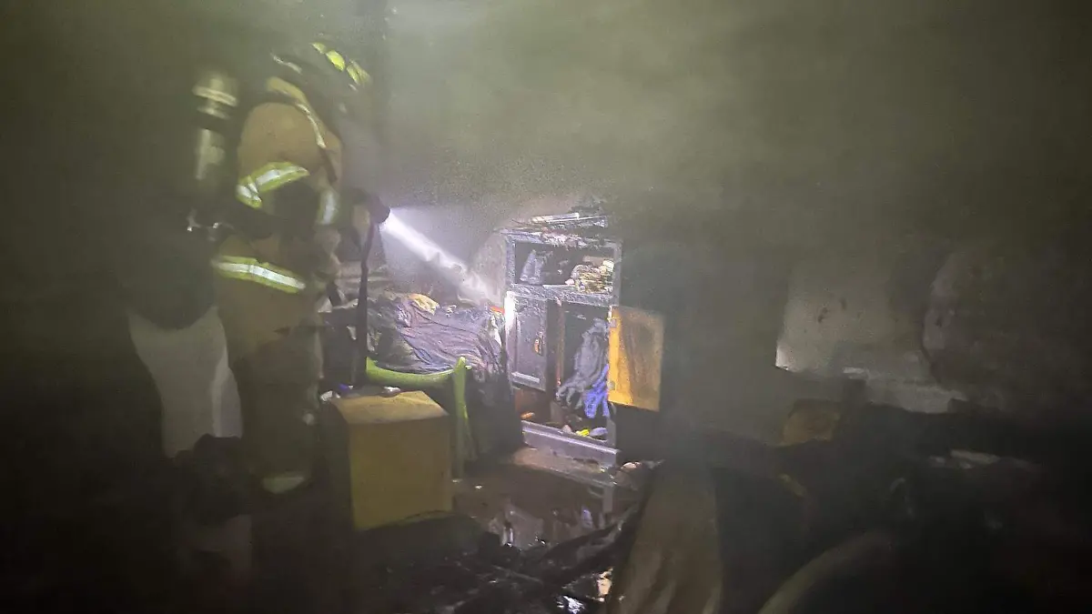incendio en vivienda de la colonia El Refugio
