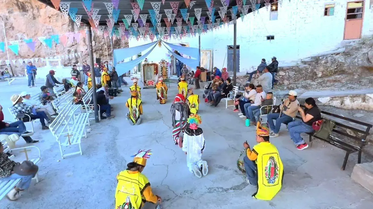 Espacio adecuado para bailes de danzas