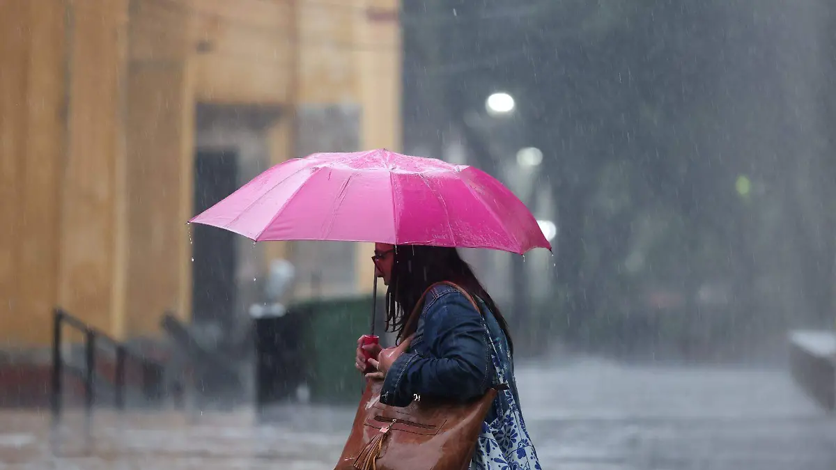 1081556_Lluvia Intensa Centro Histórico_web