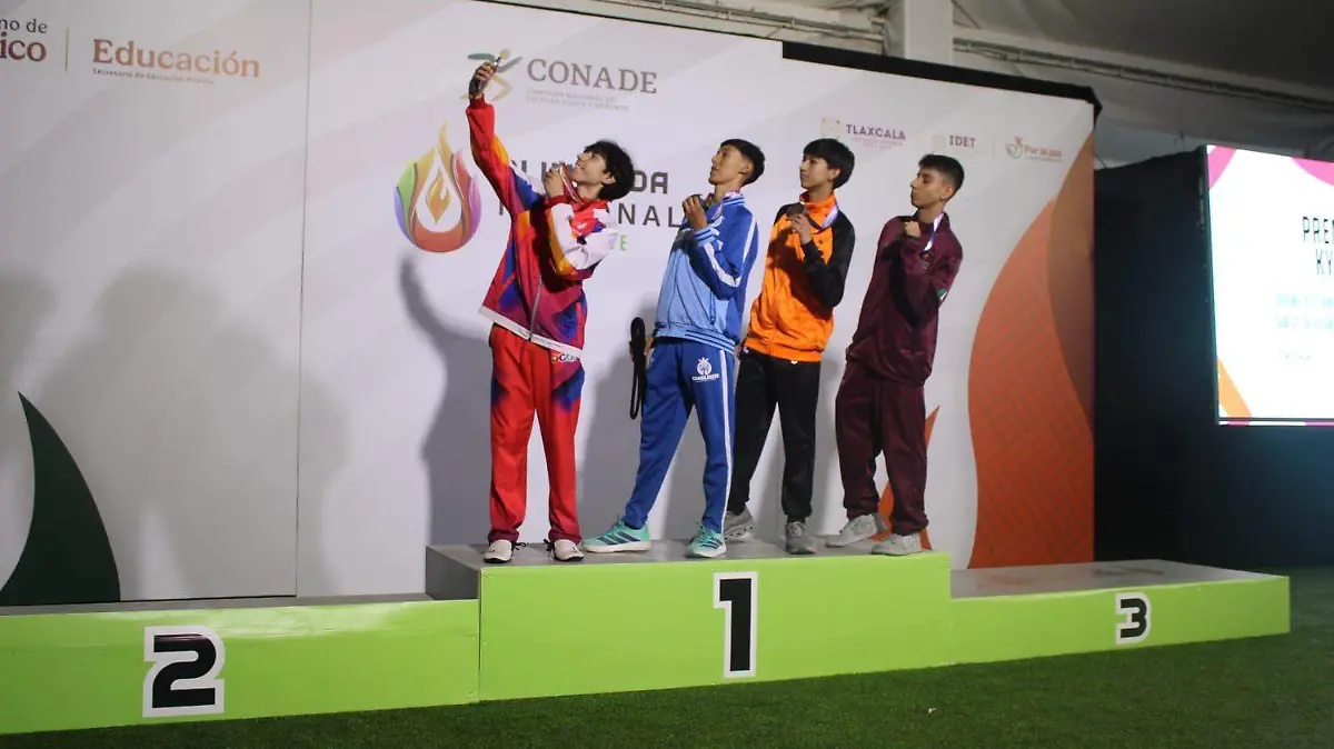 taekwondo medalla de plata Olimpiada Nacional