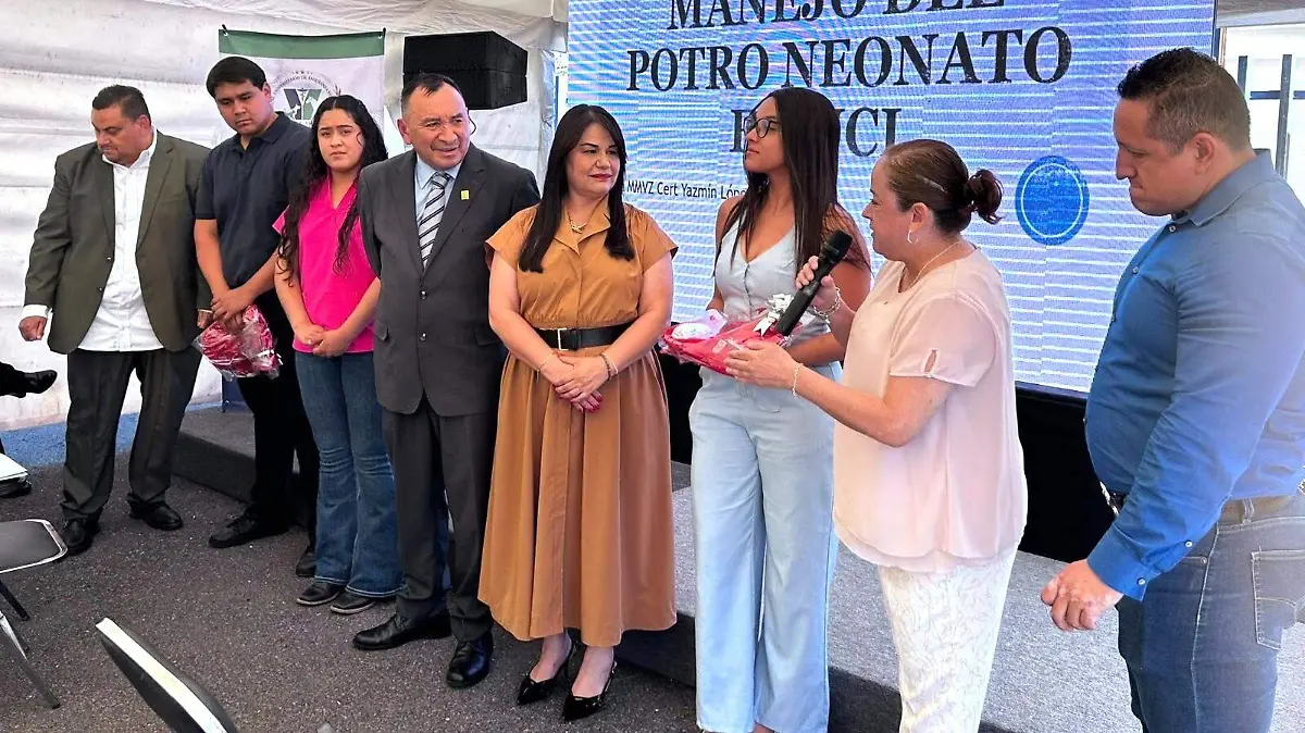 Hospital Universitario de Enseñanza Veterinaria celebra 22 años con conferencias y nuevo equipamiento