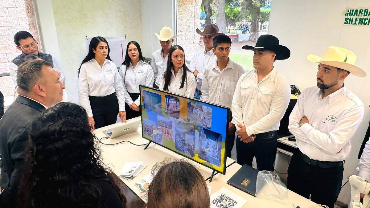 FMVZ-UJED fortalece la formación profesional con mesas de diálogo 2