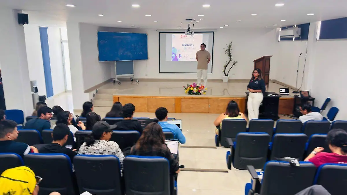 Facultad de Ciencias Exactas fortalece la titulación con el Tercer Coloquio de Tesistas