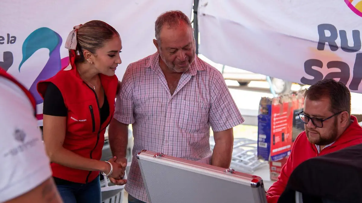 Ruta de la Salud acerca servicios médicos a San Bernardo_ Esteban Villegas y Marisol Rosso priorizan la salud de los duranguenses (5)