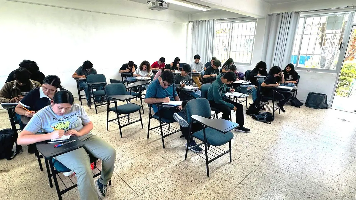 Facultad de Ciencias Exactas fortalece la integración de estudiantes de nuevo ingreso con curso propedéutico e inducción