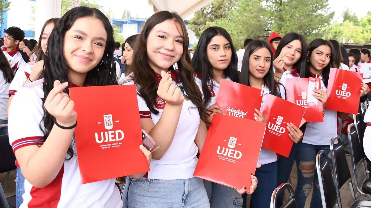 Inicia Ramón García Rivera gira de bienvenida al Semestre “B” 2026 de la UJED 3