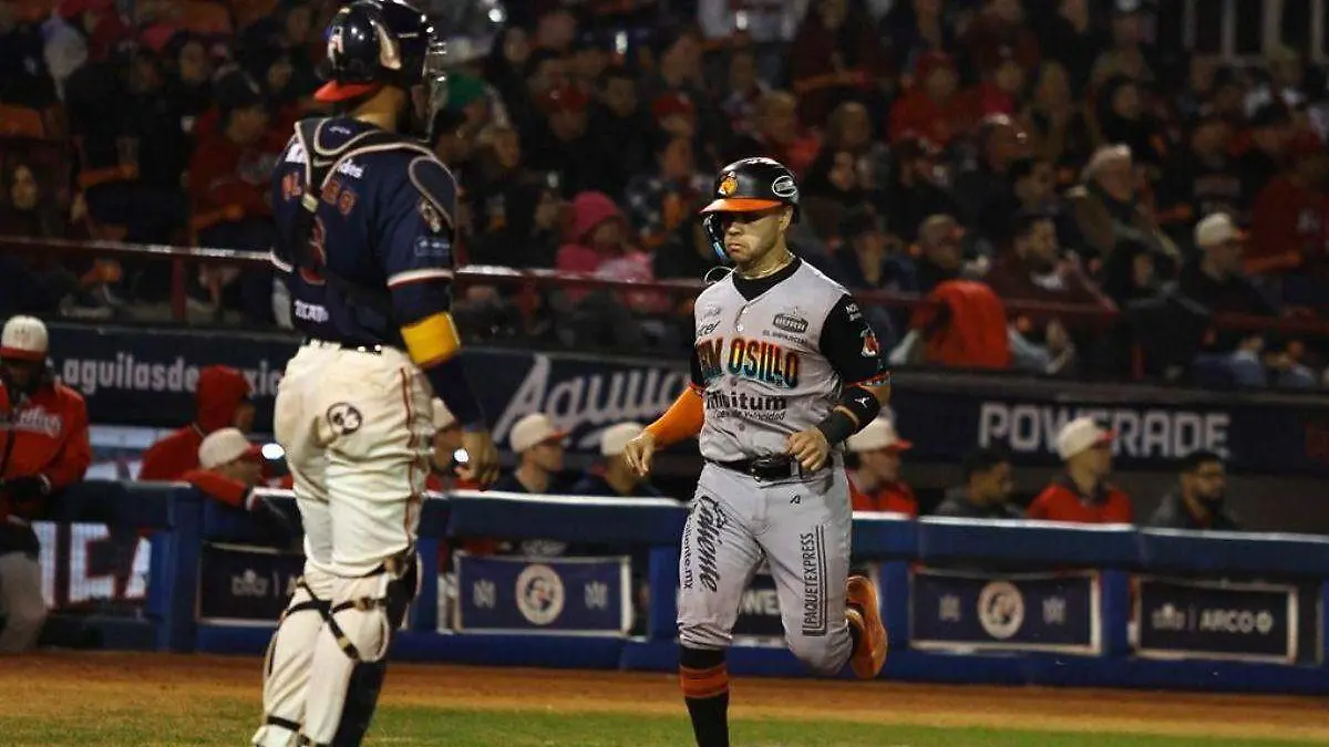 Naranjeros vs Águilas