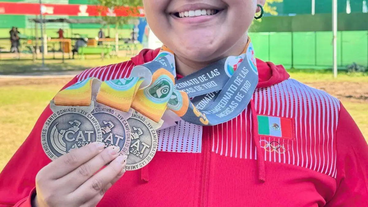 Andrea Ibarra y sus preseas 