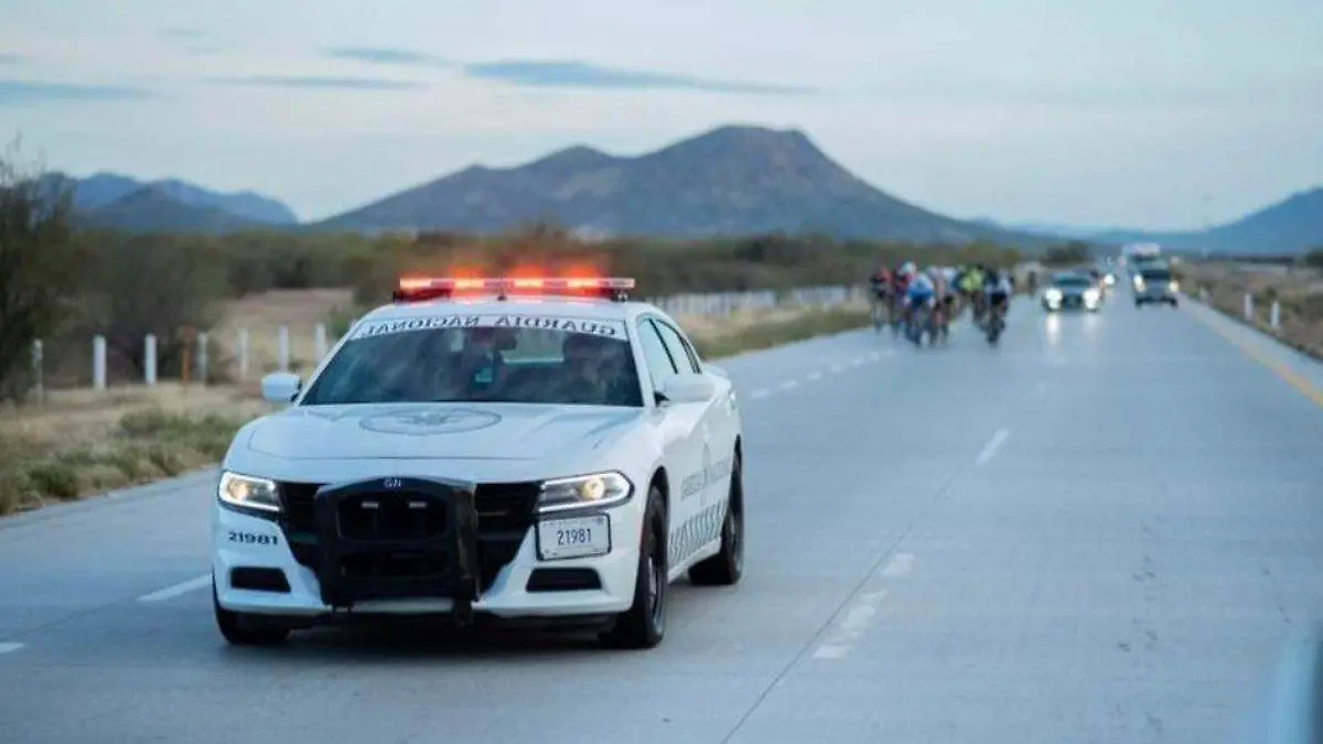 Ciclistas en carretera Así Nomás MBT