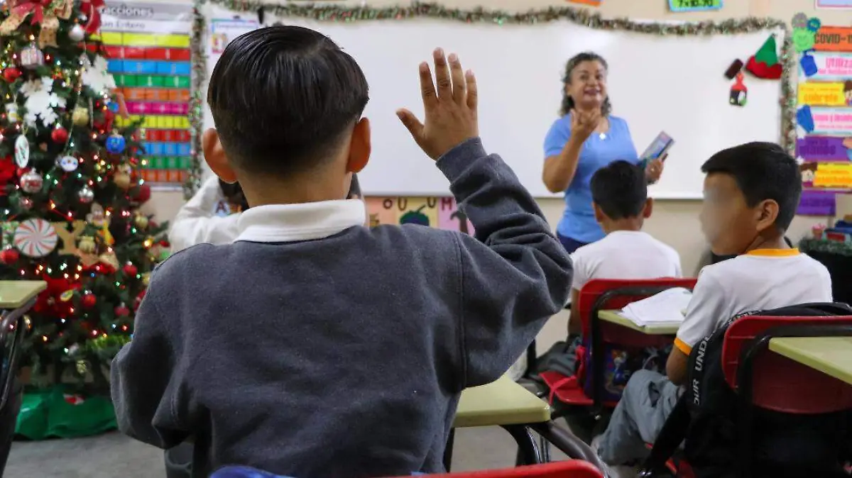 Estudiantes escuela primaria