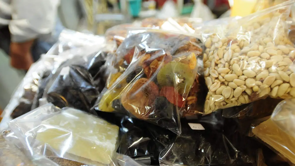 Ingredientes para elaborar capirotada