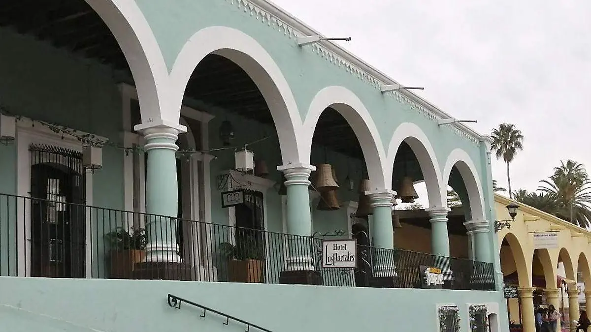Hotel Álamos Plaza de Armas
