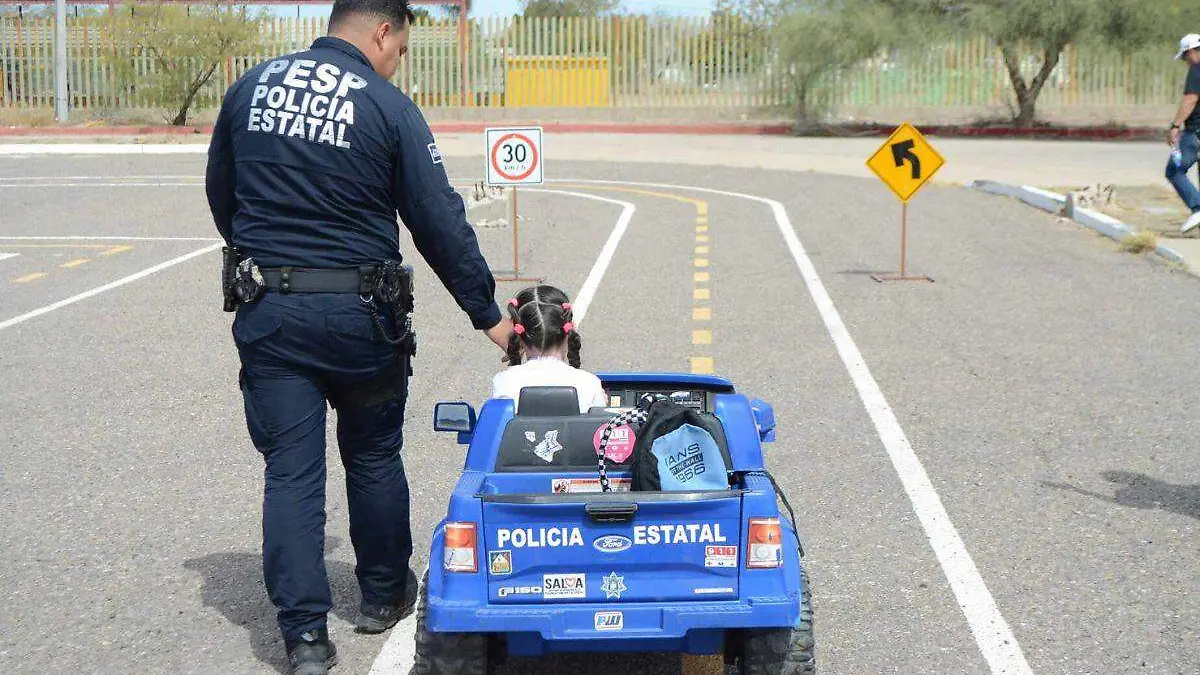 Educación vial a niños del CRIT en Hermosillo