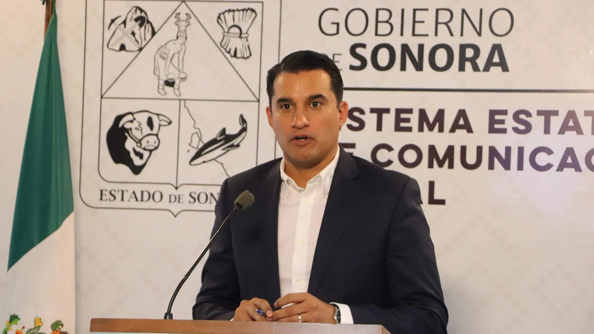 Froylán Gámez Gamboa, Secretaría de Educación y Cultura en Sonora