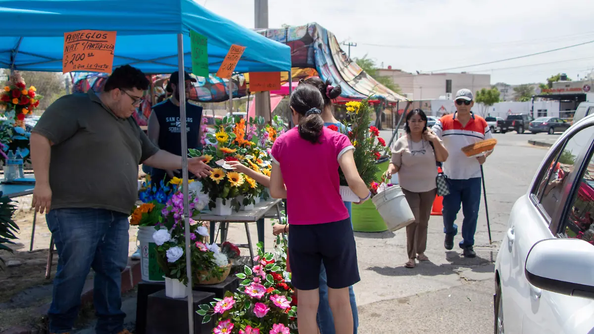 VENTA DE FLORES PANTEON