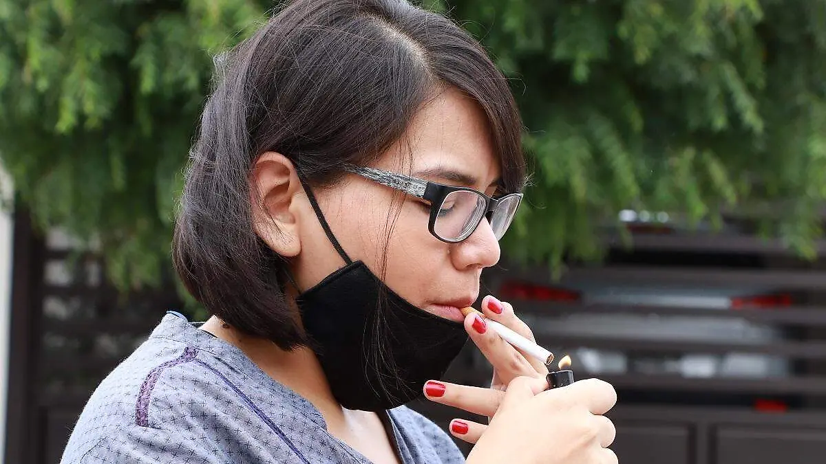 Fumar cigarro tabaquismo áreas para fumar