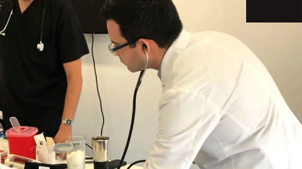 Doctor Carlos López