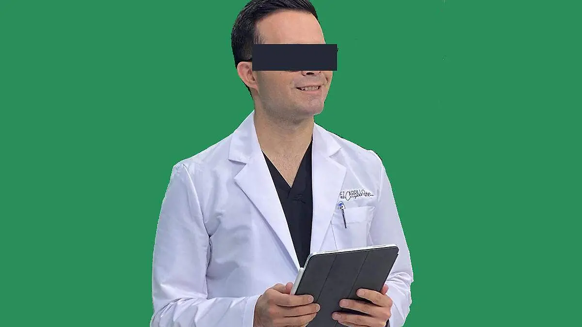 Médico Carlos López copia