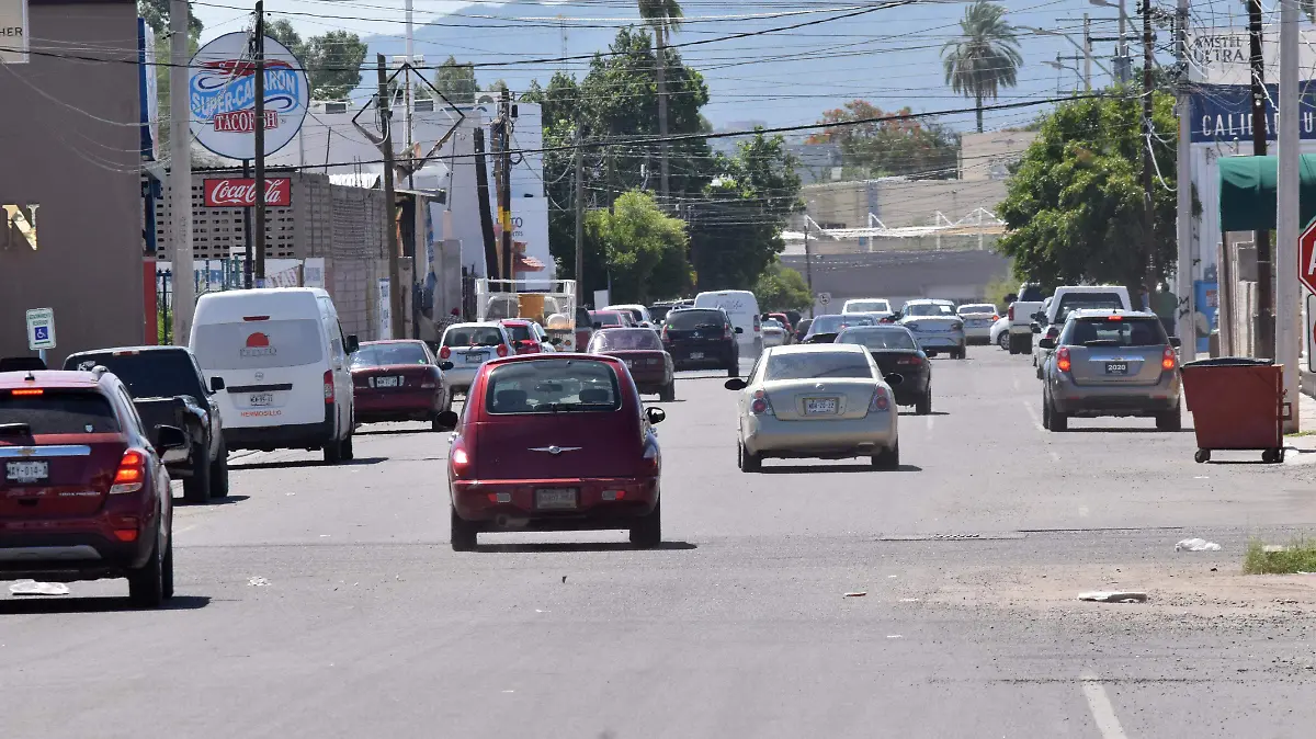 TRafico en la Ciudad-Carlos Villalba (2)