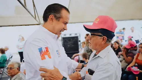 Llama Toño Astiazarán a votar por el mejor Hermosillo de la historia para adultos mayores (2)