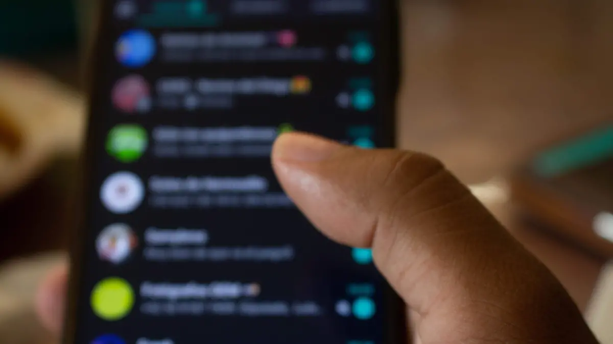Whatsapp-aplicación-celular-hackeo 5
