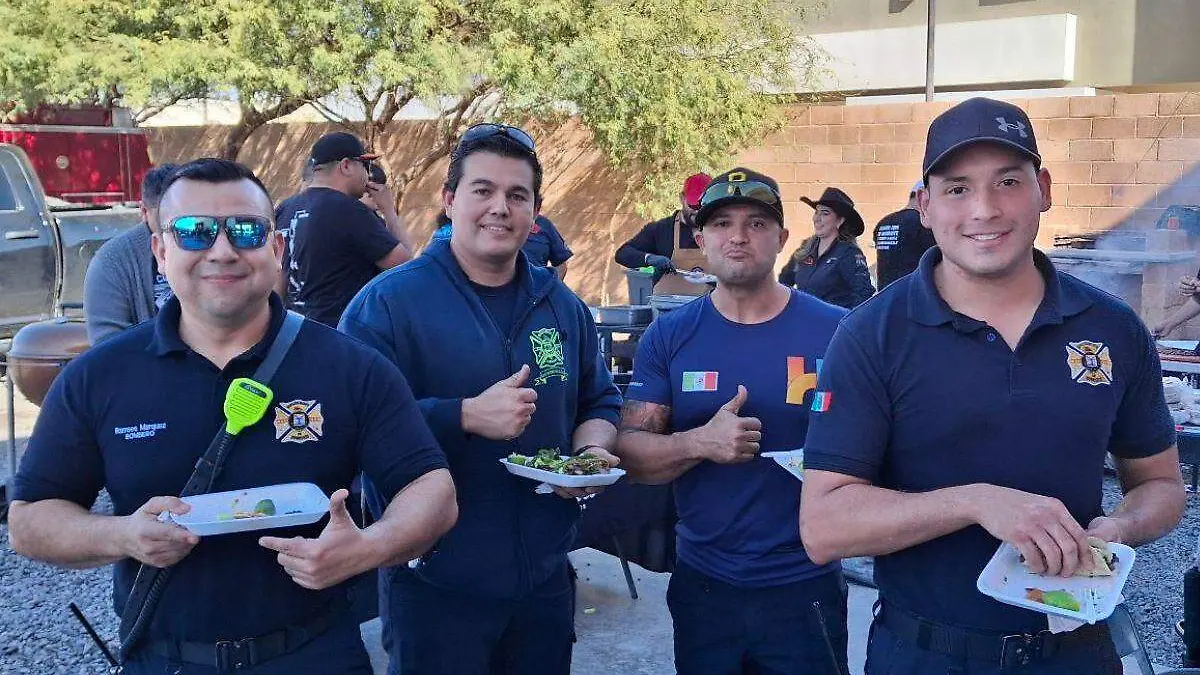 Hermosillo agradece a bomberos con carnita asada: "Los que lo prenden con los que lo apagan"