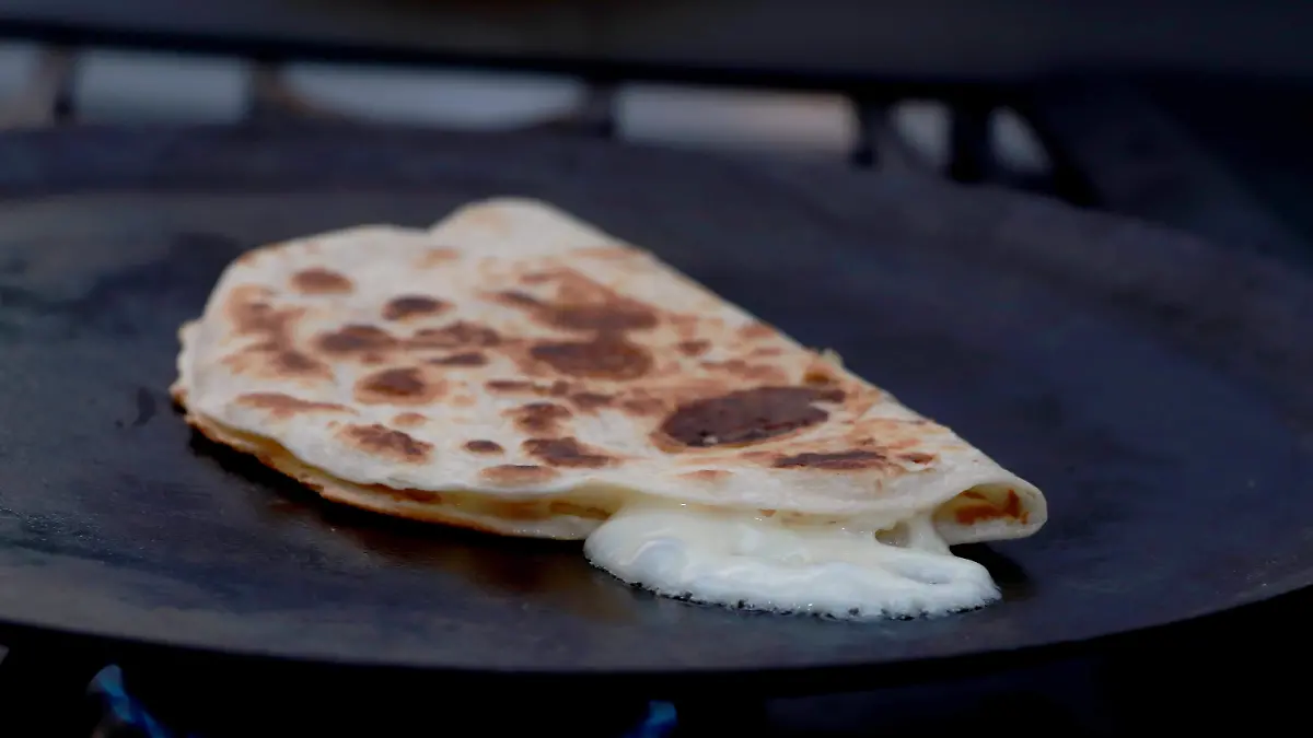 Tortillas de harina no pueden faltar en una carne asada