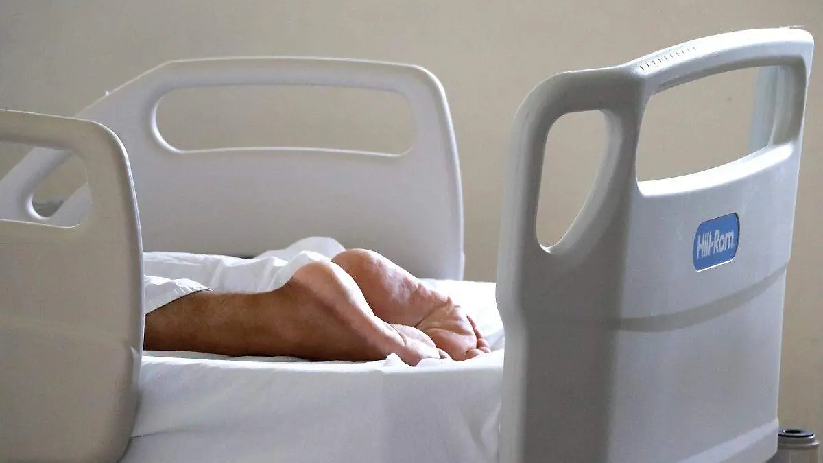 área-Covid-HGE-paciente-enfermo-hospital-intubados (42)
