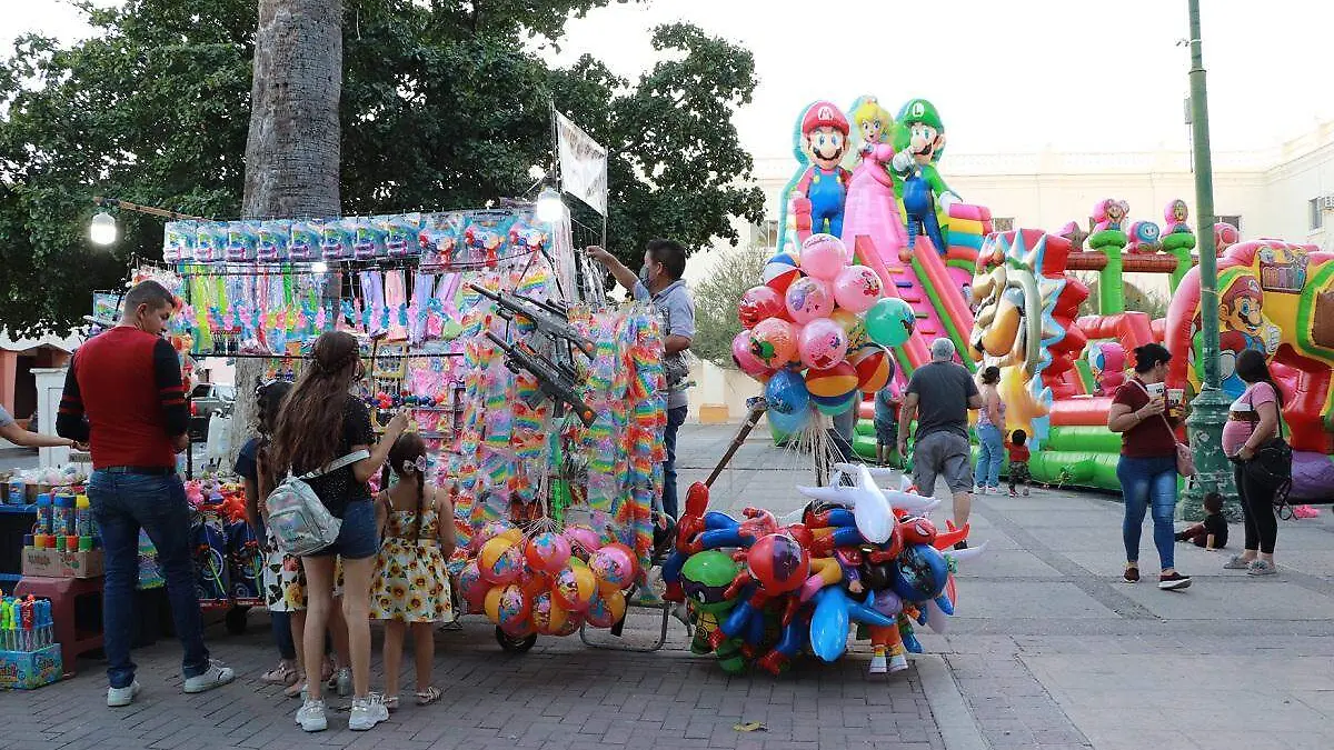 Plaza Zaragoza y Catedral