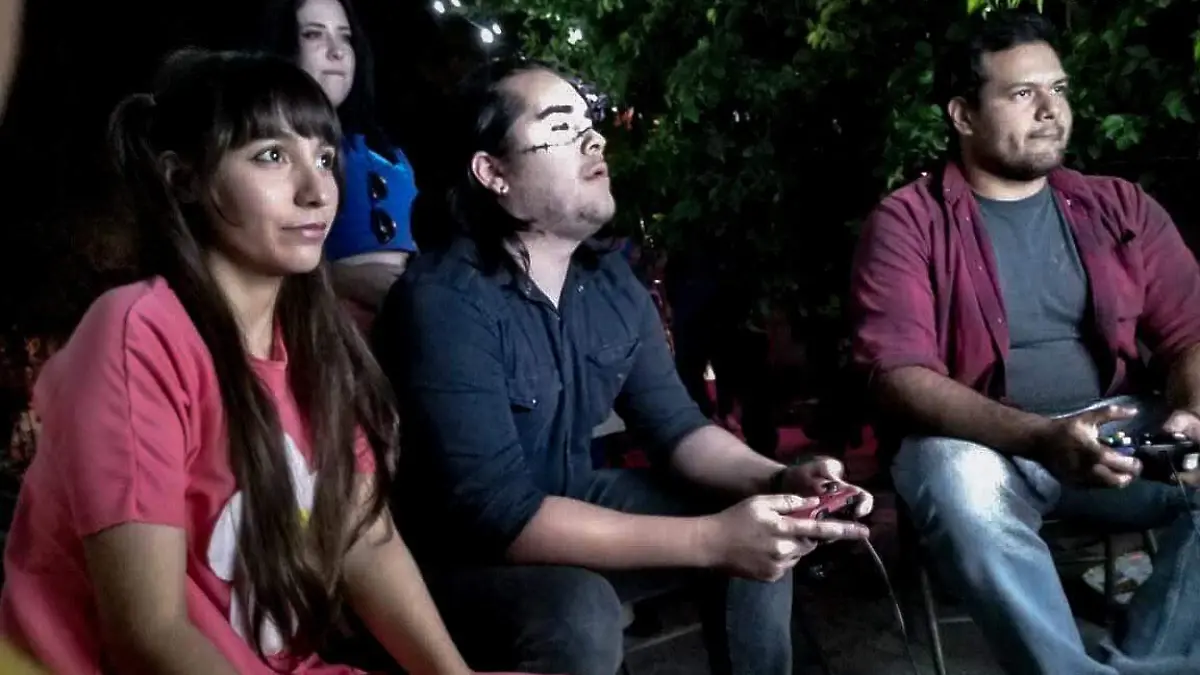 4 COMUNIDAD GAMER 2
