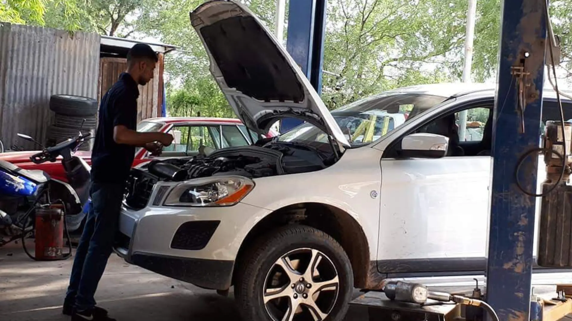 RC Automotriz ha sido escuela de muchos mecánicos