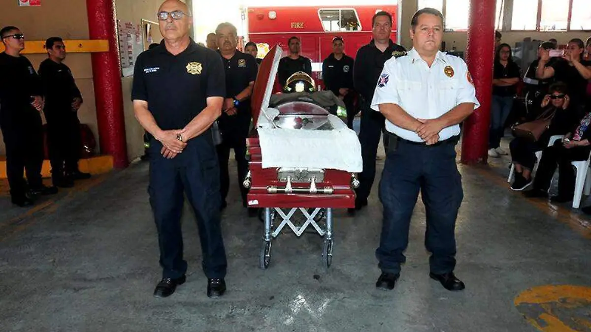 Homenaj bombero