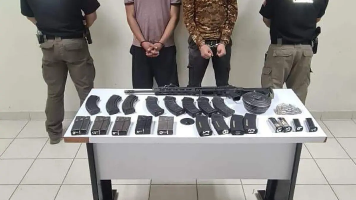 Los implicados portaban armas