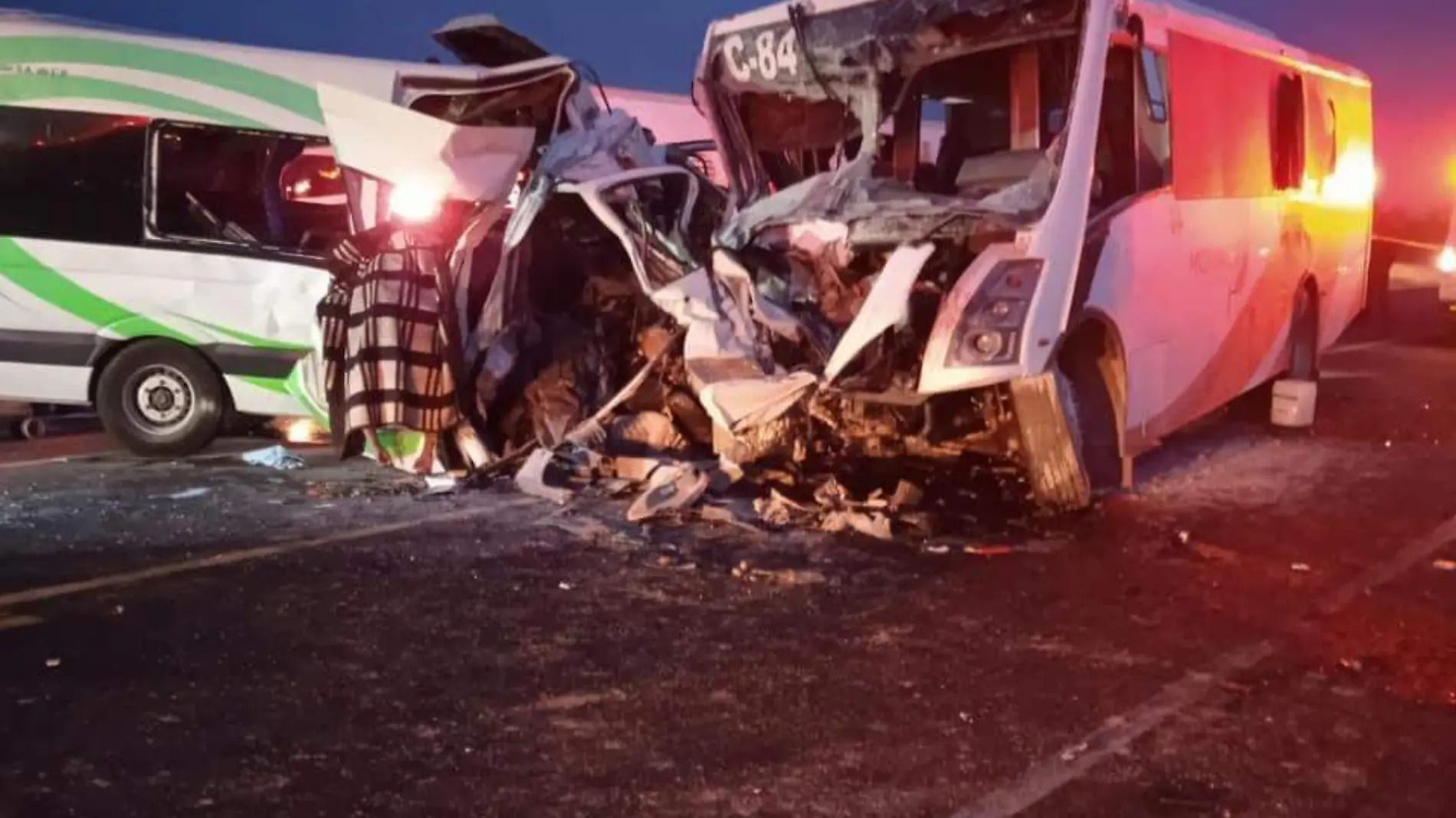 accidente-carretera-caborca-camion4