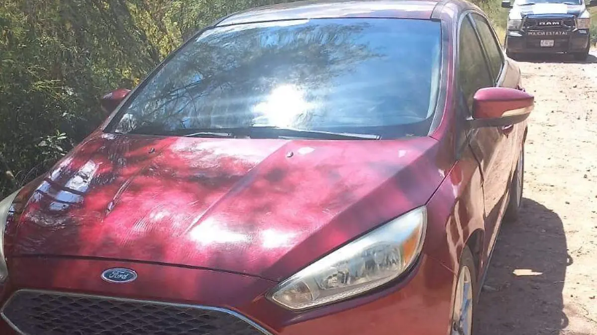 encuentran droga en auto abandonado en Álamos